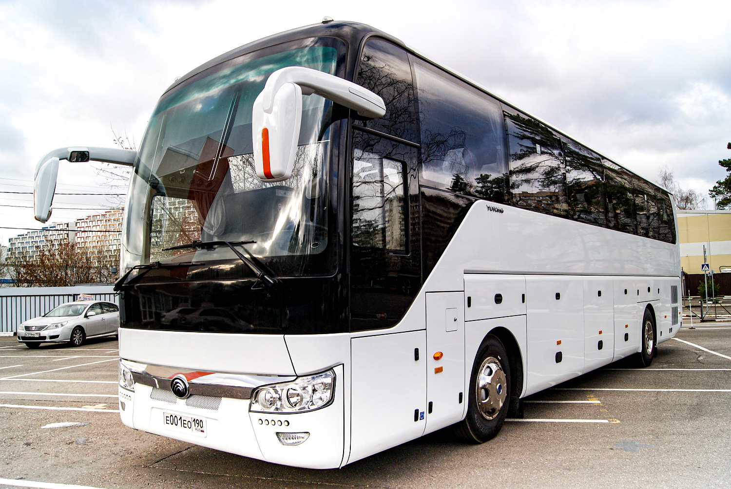 Аренда автобуса Mercedes-Benz Sprinter LUX